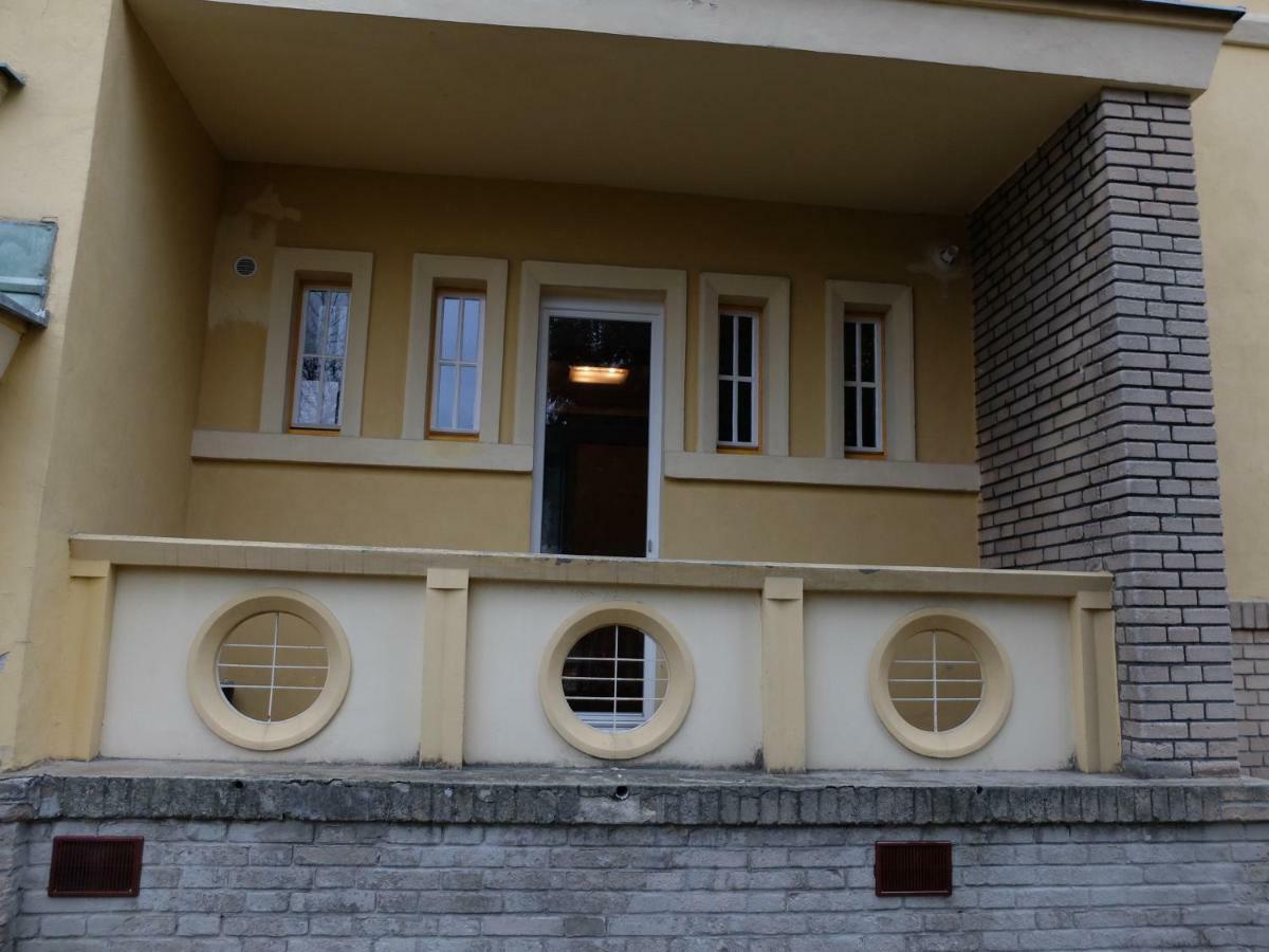 Apartment Trebon Luaran gambar